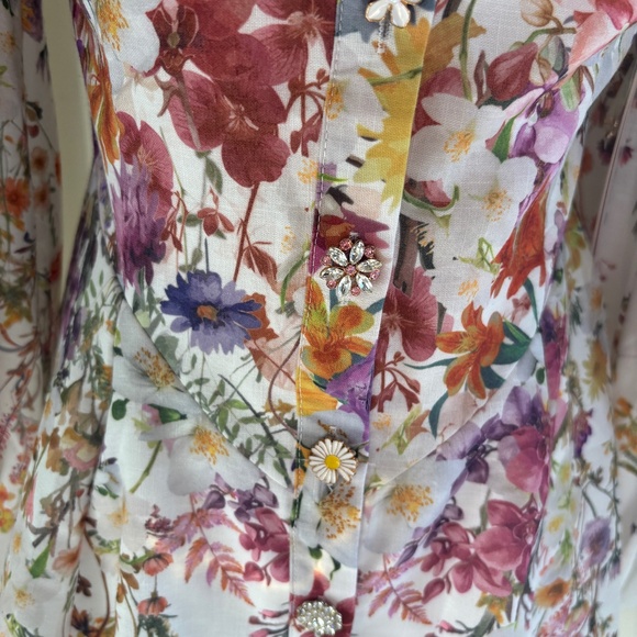 NWT AQUA Dress with floral pattern - Picture 2 of 3